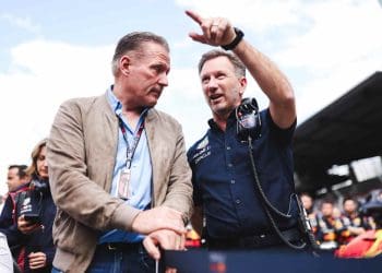 Jos Verstappen intensifica críticas a Christian Horner, afirmando que as ações contínuas do inglês são prejudiciais à Red Bull.