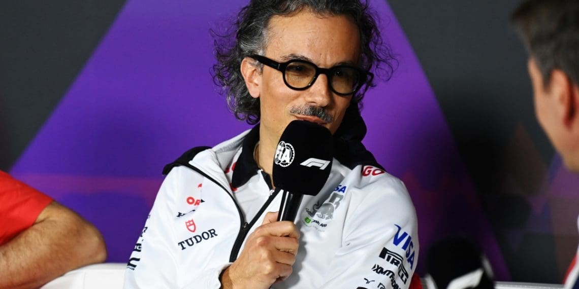 Mekies afirma que a relação entre RB e Red Bull está totalmente em conformidade com as regras da F1.