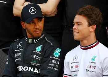 Former employer issues strong caution to Lewis Hamilton