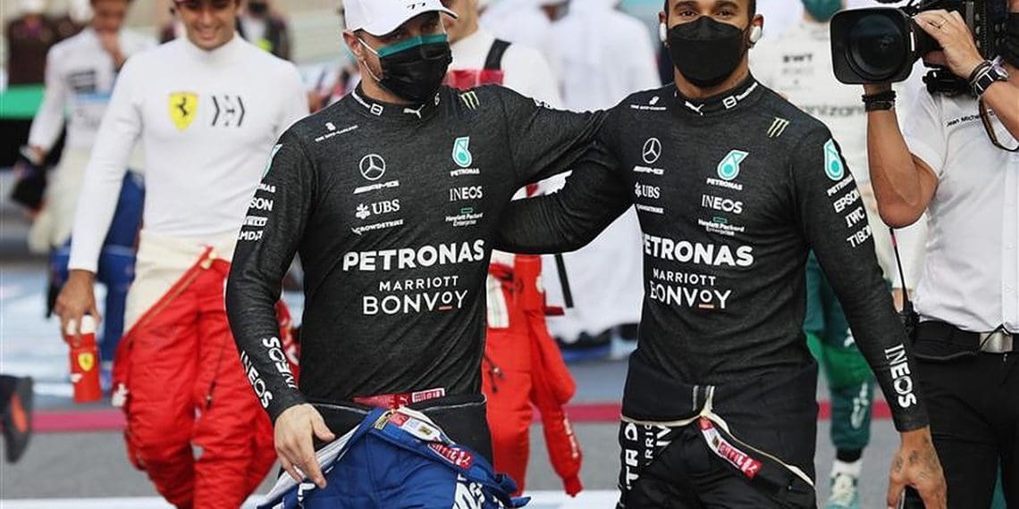 Valtteri Bottas revela grande novidade sobre substituir Lewis Hamilton na Mercedes.