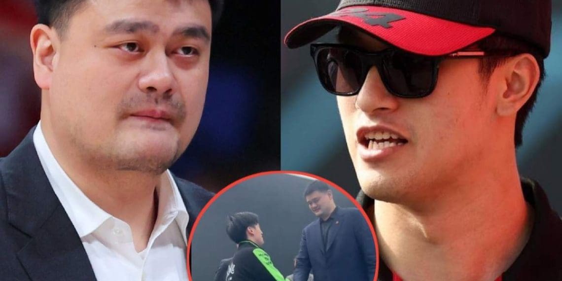 VÍDEO: Estrela da NBA Yao Ming fica alto ao lado do piloto de F1 Zhou Guanyu no Grande Prêmio da China
