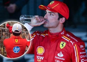 VÍDEO: Fãs extáticos com a chegada de Carlos Sainz em Barcelona para sua corrida na cidade natal, o Grande Prêmio da Espanha.