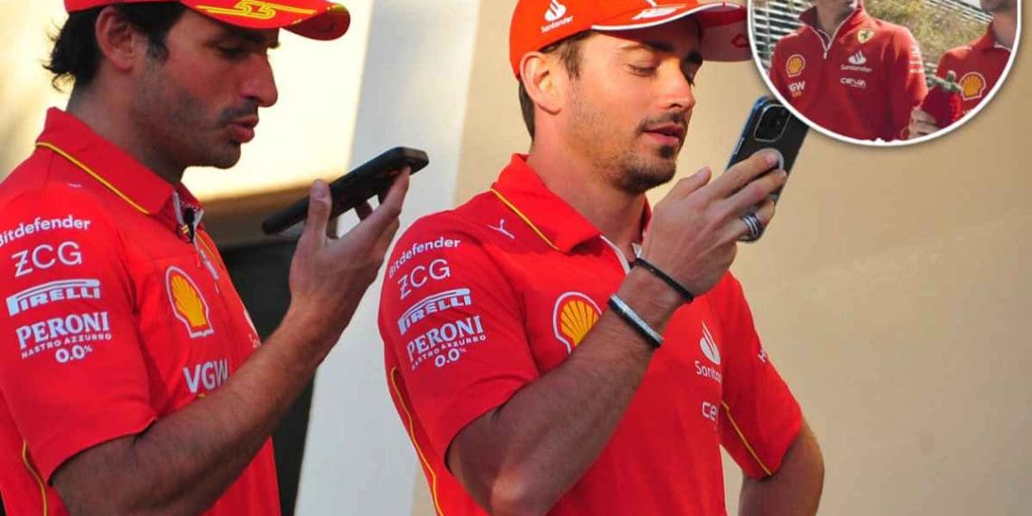 Assista: Carlos Sainz presenteia Charles Leclerc com uma lembrança memorável para o tempo como companheiros de equipe.