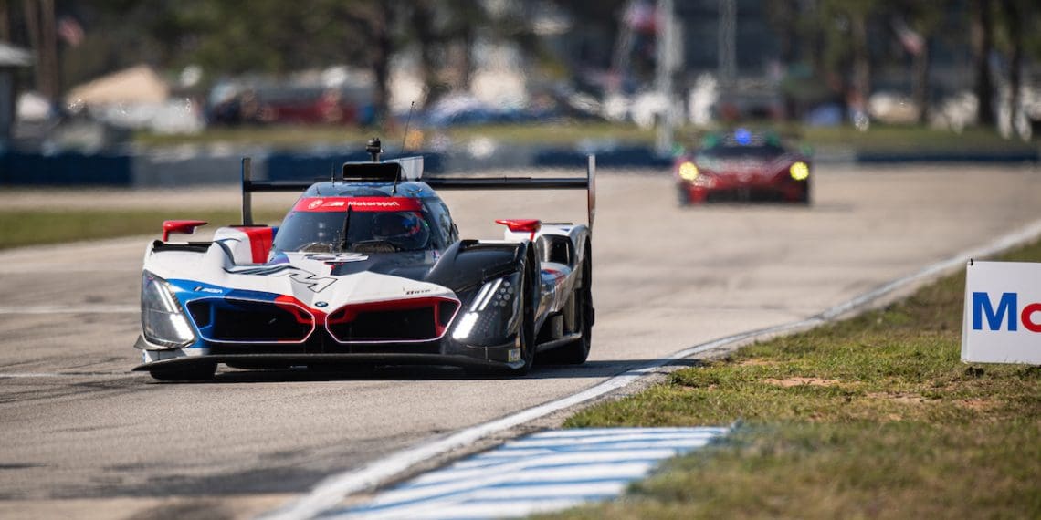 BMW’s Martin lidera enquanto Sebring se aproxima da reta final.