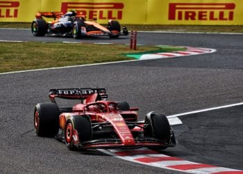 Leclerc rejeita alegação de que posição de largada no Japão impactou estratégia de pit-stop único.