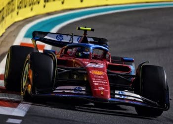 Sainz: Ferrari perto de vencer o Grande Prêmio de F1 de Miami em uma volta.