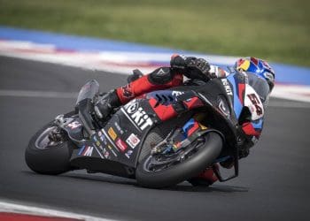 Razgatlioglu diz à BMW WSBK que está de olho na troca para a MotoGP.