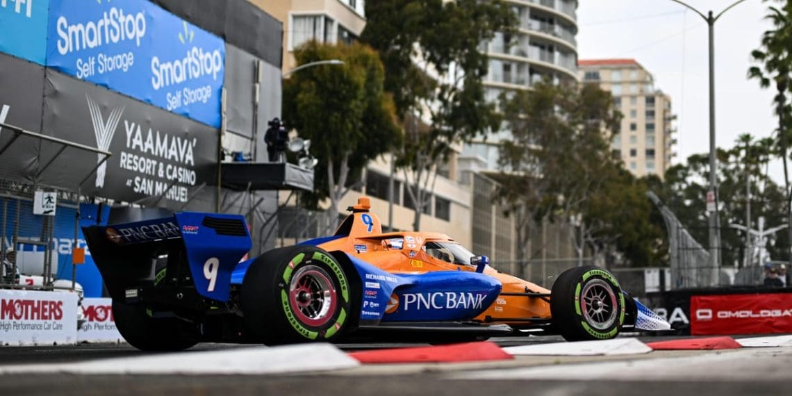 Dixon alcança vitória improvável em Long Beach