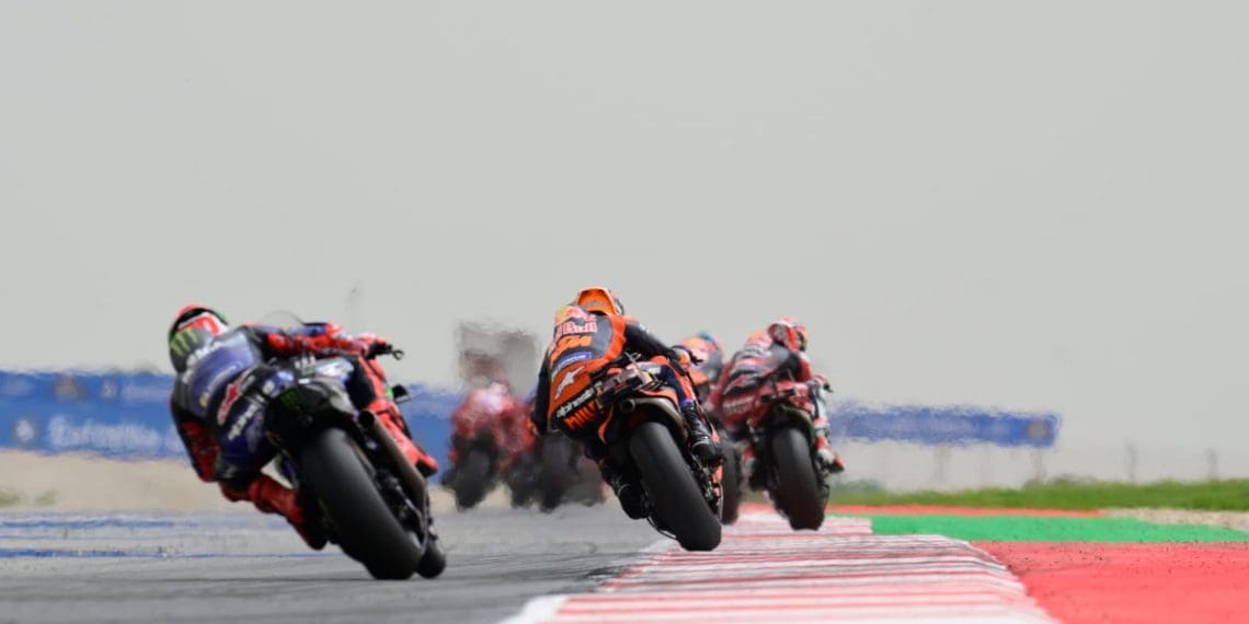 Liberty confiante na capacidade de dominar F1 e MotoGP apesar de contratempos passados.