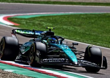 Alonso: Aston Martin ciente dos problemas no carro de F1