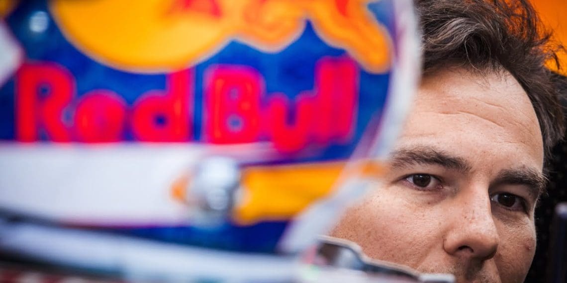 Red Bull pede a Perez para se destacar enquanto batalha pelo campeonato de F1 se intensifica.