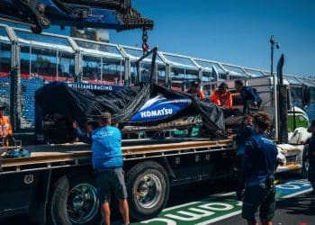 Gary Anderson compartilha insights sobre como a Williams poderia ter evitado os problemas de chassi.