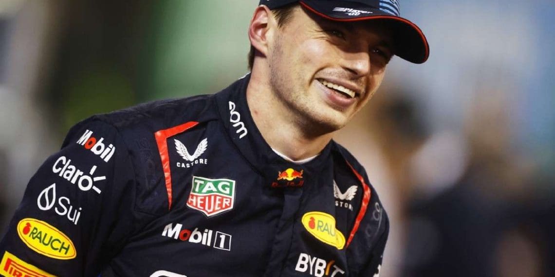 Max Verstappen diz que o RB20 teve um desempenho significativamente melhorado ao garantir a 100ª pole position da Red Bull no Grande Prêmio da China.