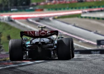 Mercedes revela extensão total das lesões de Hamilton no Grande Prêmio da Áustria de Fórmula 1.