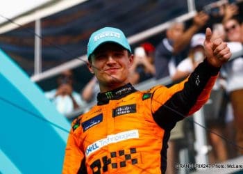 Norris: Adoro comentários me criticando nas redes sociais.