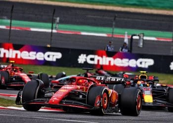 Perez: Duelo com Leclerc F1 impediu oportunidade de alcançar Norris na China.