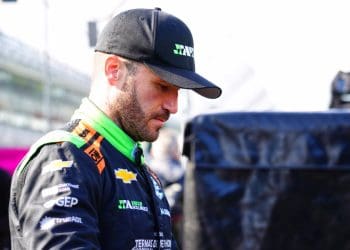 Apoiadores de Canapino novamente enviam ameaças online a competidor na IndyCar.