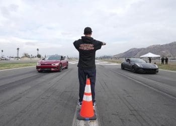 FERRARI FF DRAG RACES KIA EV6 GT, DEEPLY REGRETS DECISION.
