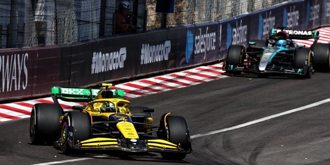 Hamilton acredita que o sucesso da McLaren demonstra que o motor da Mercedes na F1 não é o problema.