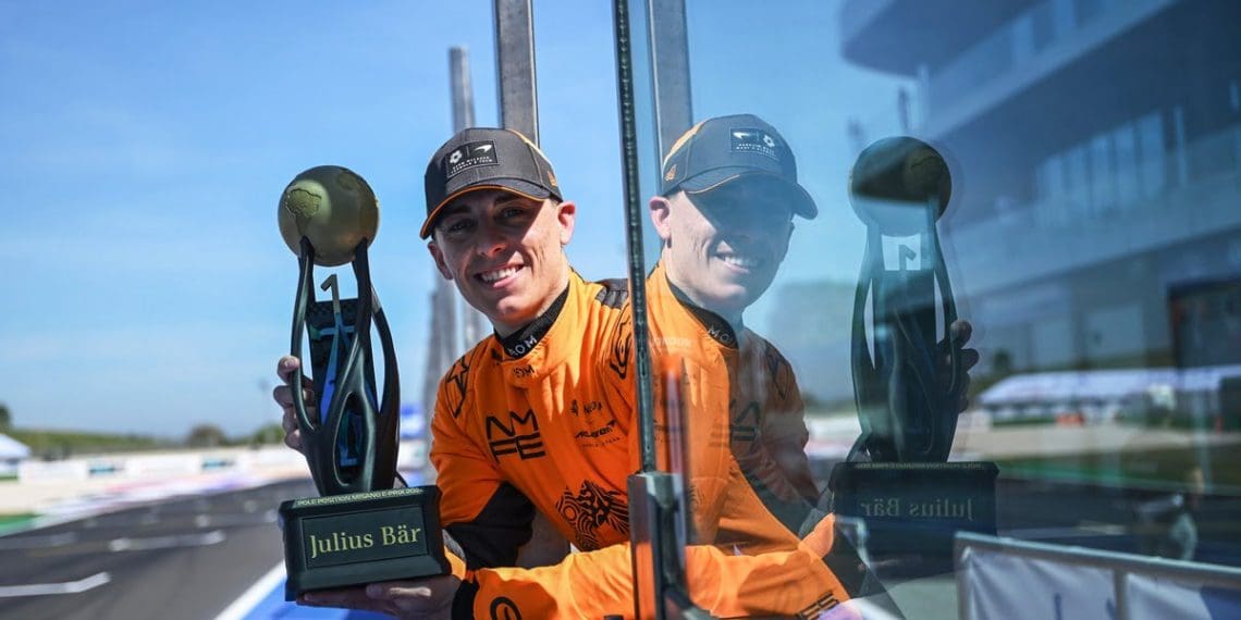 Hughes descreve caos em Misano não bem aceite pelos pilotos.