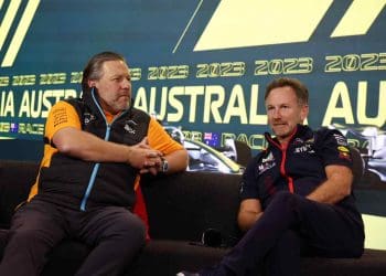 McLaren critica Red Bull por falta de transparência na investigação de Christian Horner.