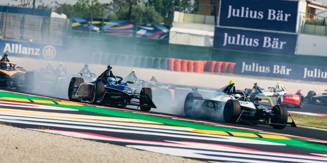 Rixas e raiva explodem após a corrida mais intensa da Fórmula E