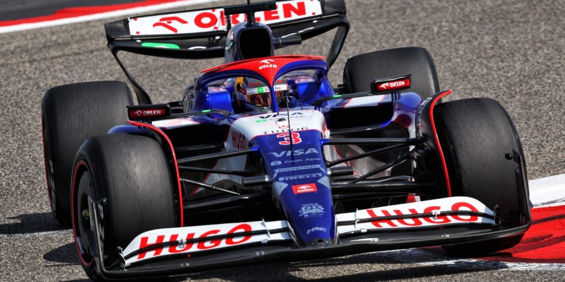 Ricciardo dita ritmo para a Red Bull no primeiro treino no Bahrein.