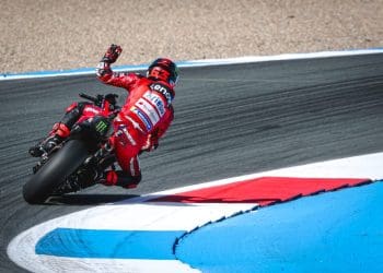 Bagnaia garante primeira pole position do MotoGP em 2024.