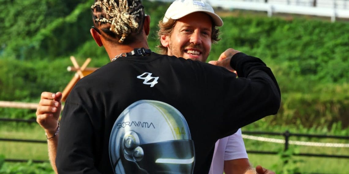 Hamilton espera que Vettel assuma na Mercedes F1 em 2025.