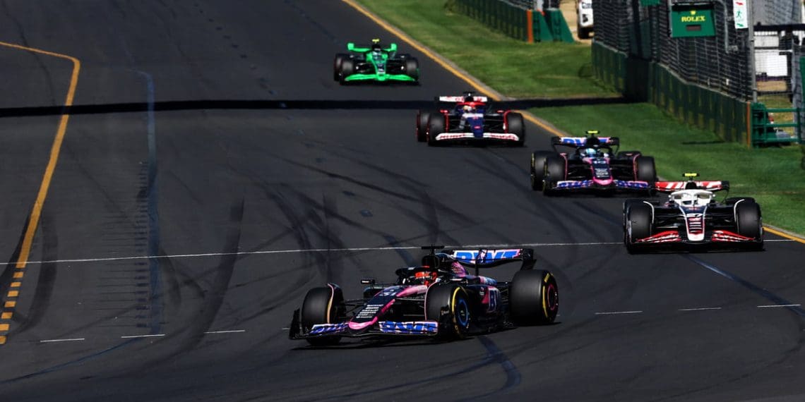 Ocon expressa descontentamento por estar fora da disputa por pontos na F1.