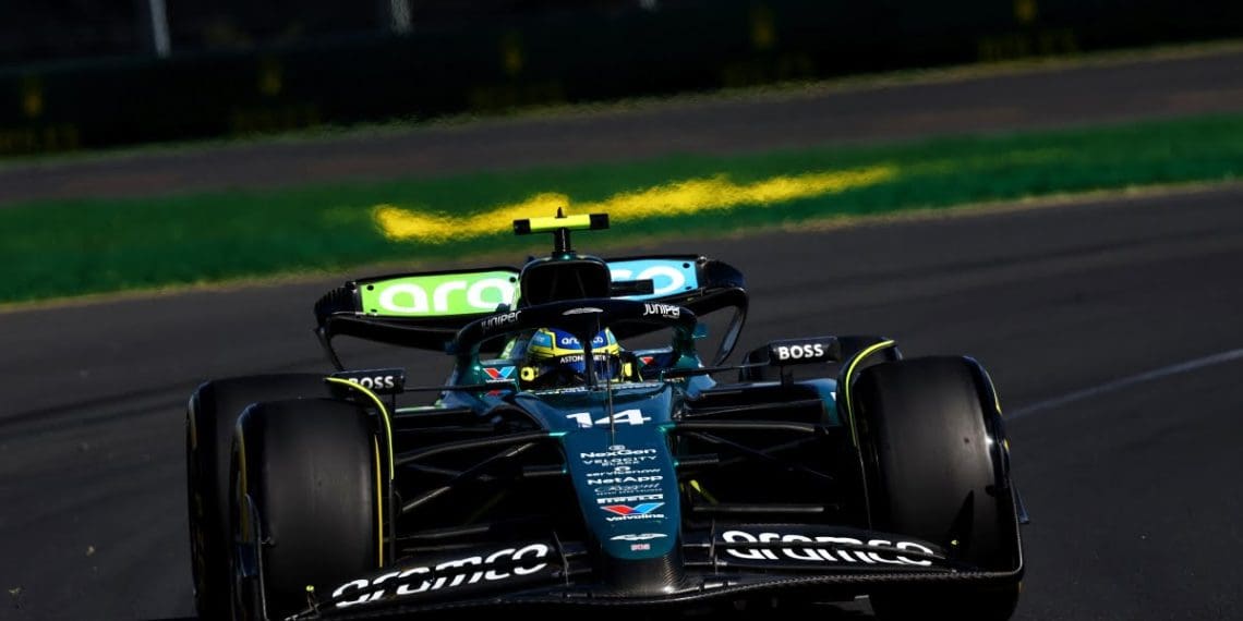 Aston Martin escolhe não contestar penalidade de Alonso no Grande Prêmio da Austrália.