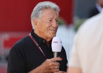 Mario Andretti afirma que a Andretti F1 terá uma reunião crucial com a FOM para reverter a rejeição de sua proposta para 2026.
