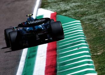 Imola F1 penalidades no grid e posições de largada no pitlane em detalhes.