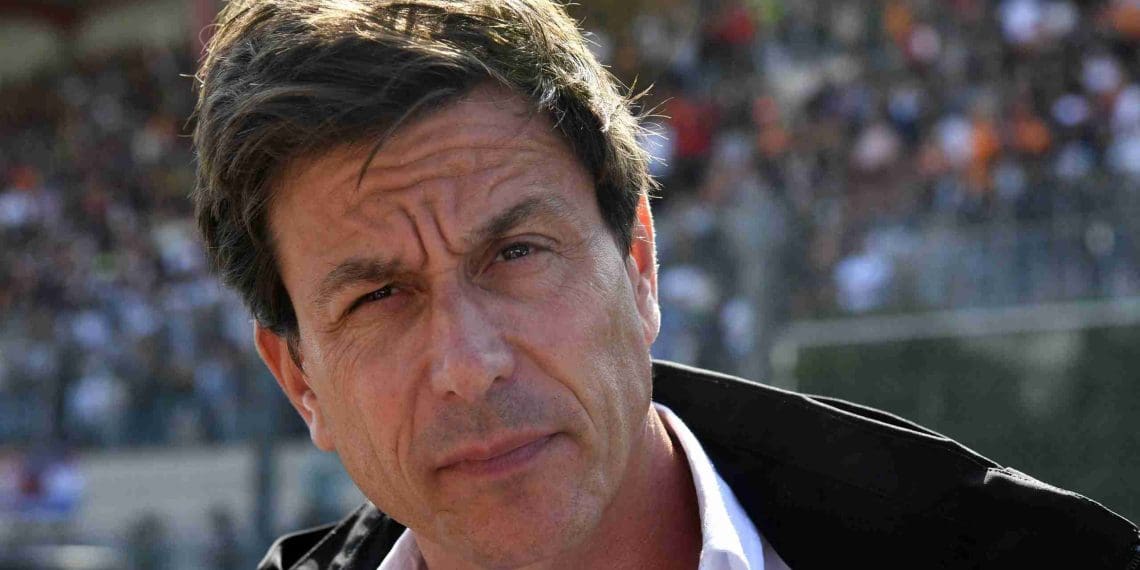 Toto Wolff parla su inchiesta di Christian Horner: preoccupazione per l’intera comunità di Formula 1.