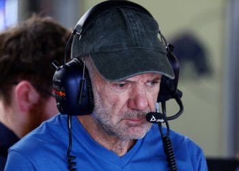 Newey pode ter movimento para concorrente da Fórmula 1 dificultado por obstáculo.