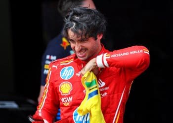 Sainz confiante de que escolhas da F1 em 2025 não serão adiadas pelo prazo da Audi.