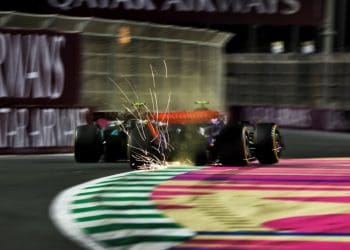 Hamilton escapa de punição por obstrução durante o treino do GP da Arábia Saudita.