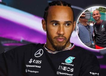 Sósia de Lewis Hamilton atrai atenção no Grande Prêmio da Espanha, chamando fãs para fotos.
