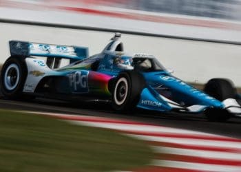 IndyCar enfrenta sua situação de pesadelo, mas com uma luz de esperança.