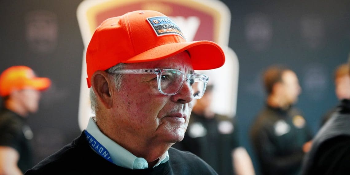 Hull completamente insatisfeito com a resposta do escândalo de trapaça da Team Penske.