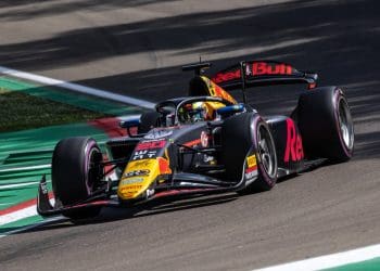 Hadjar vence Borteleto para ganhar F2 Imola Feature Race.