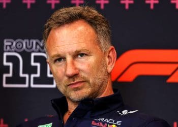Explicação da disputa incomum entre Horner e Jos Verstappen no Grande Prêmio da Áustria.
