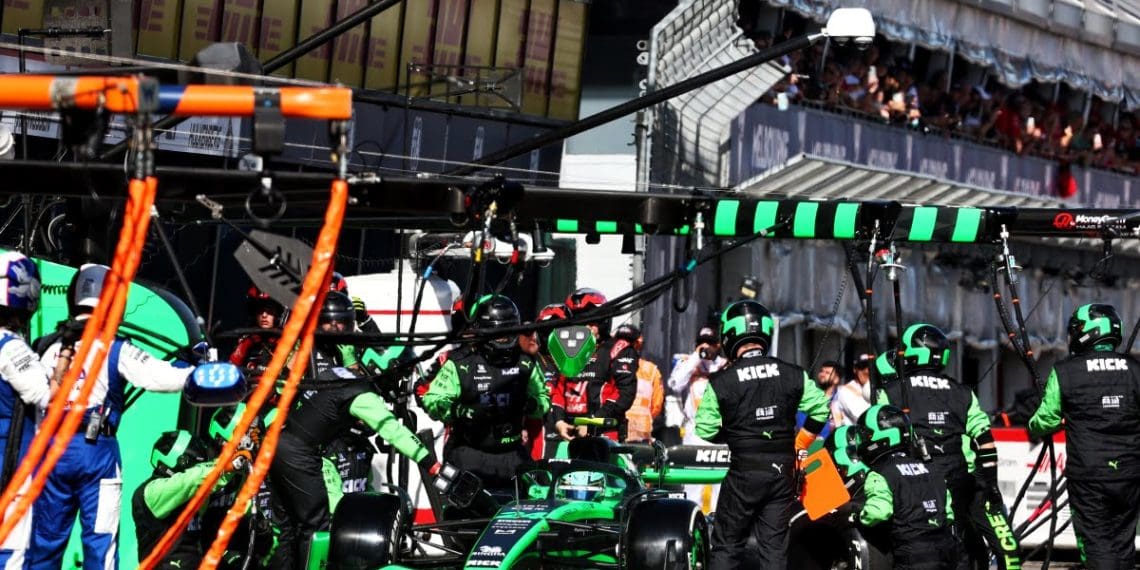 Problemas de pit stop persistem na Sauber F1, diz Bottas.