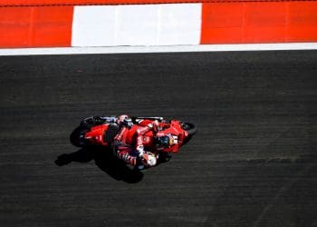 COTA classificação: Acosta brilha, Vinales domina, Martin se acidenta.