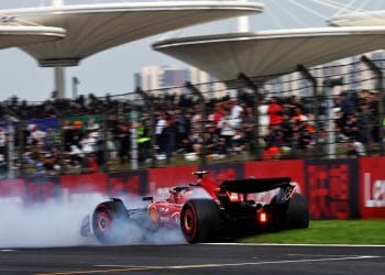 Sainz explica como evitou danos sérios na rodada do Grande Prêmio da China.