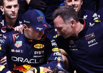 Mark Hughes prevê início do declínio da dominância da Red Bull.