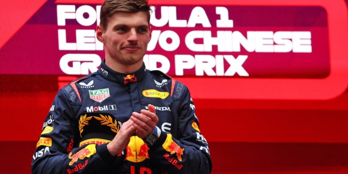 Equipe de Verstappen se encontrará com a Mercedes F1 no próximo mês – notícia.