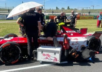 O erro desastroso que levou ao colapso de Rowland/Nissan.