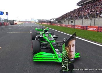 Zhou se destaca como herói da F1 da China mesmo sem pontos.
