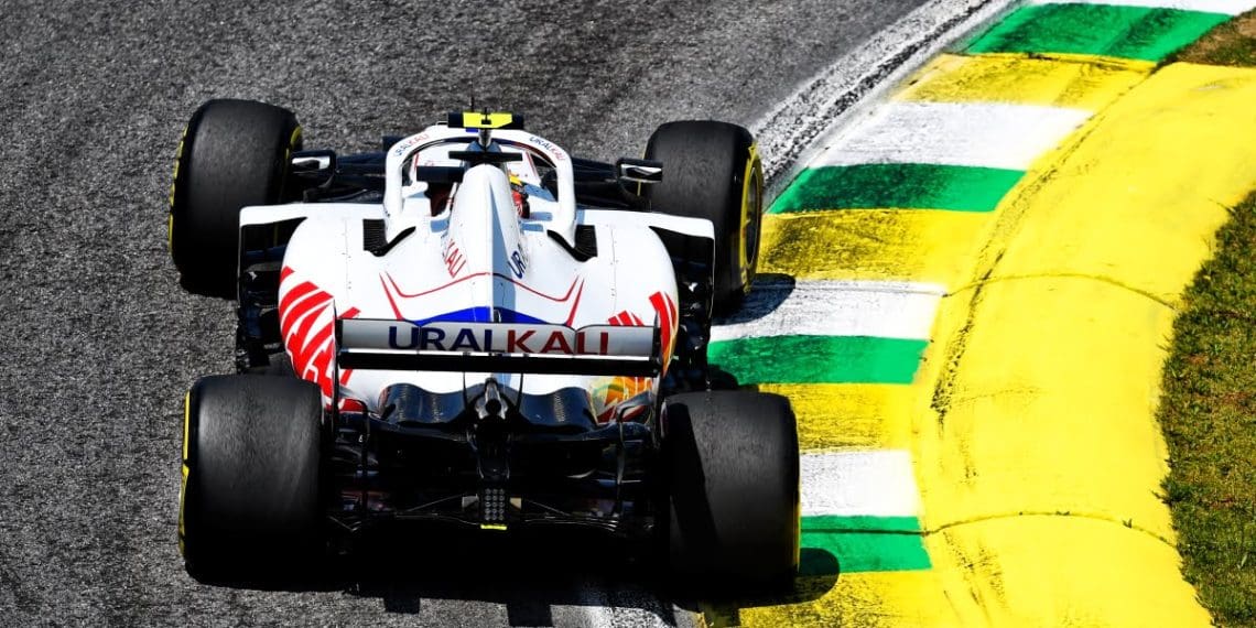 Painel de arbitragem decide a favor da Haas em caso contra a rescisão do patrocínio da Uralkali na F1.